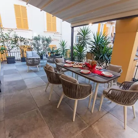 La Terrazza Nel Cuore Di Apartment *